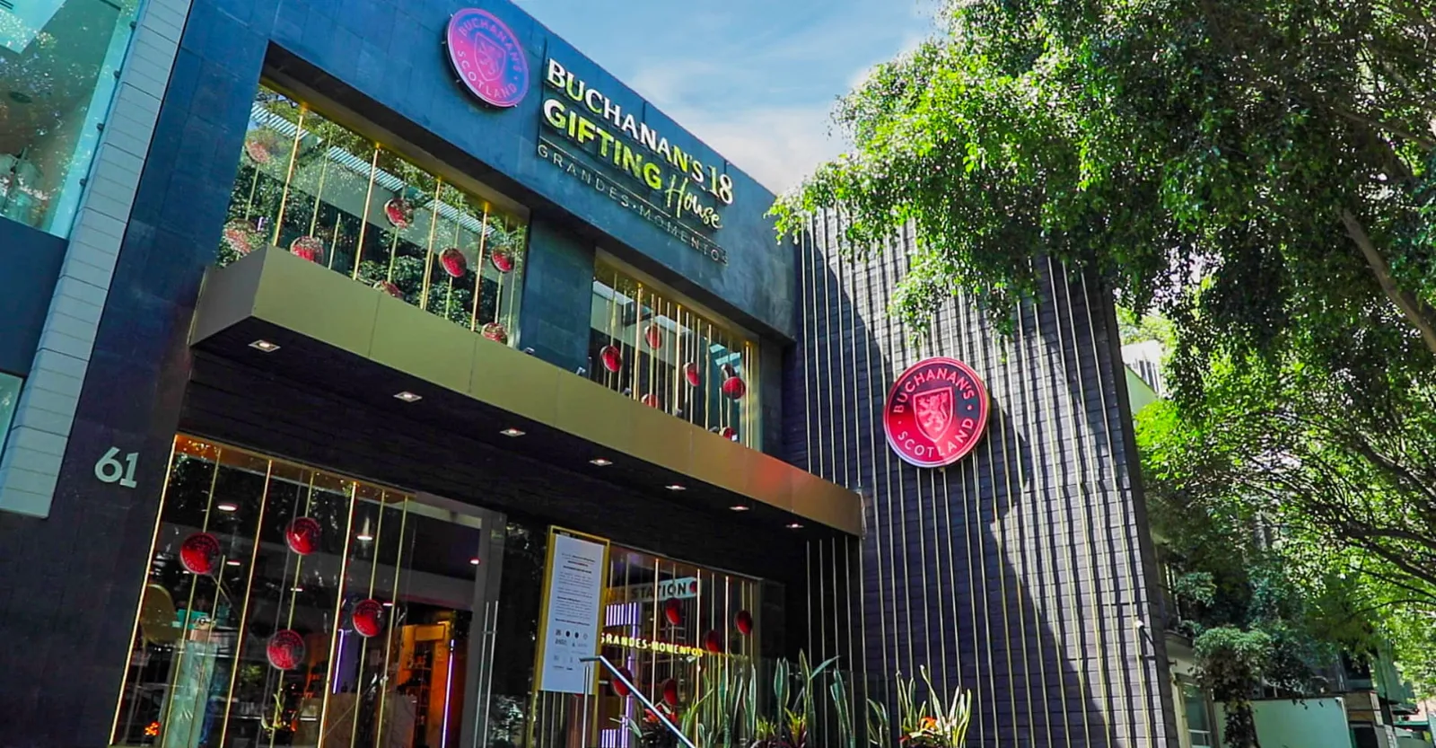 Buchanan's Gifting House — Diageo